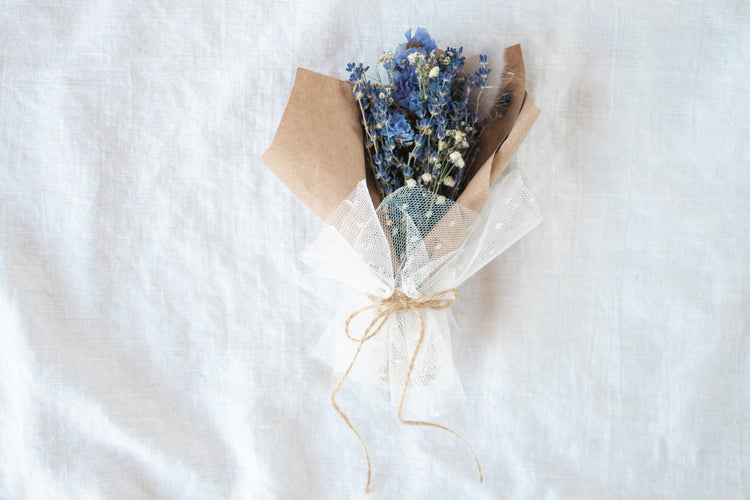Petite Bouquet - Dried Lavender (Lavandula) Arrangement