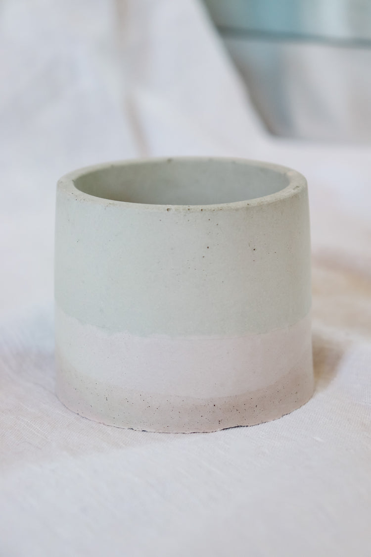 Blush Pink Concrete Plant Pot - Round