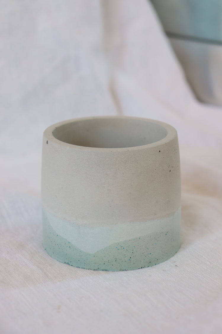Aqua Concrete Plant Pot - Round