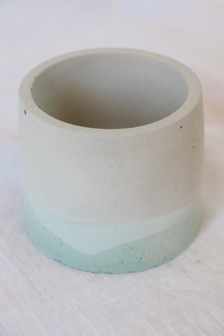 Aqua Concrete Plant Pot - Round