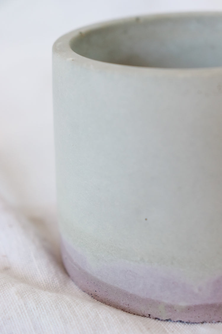 Lilac Concrete Plant Pot - Round