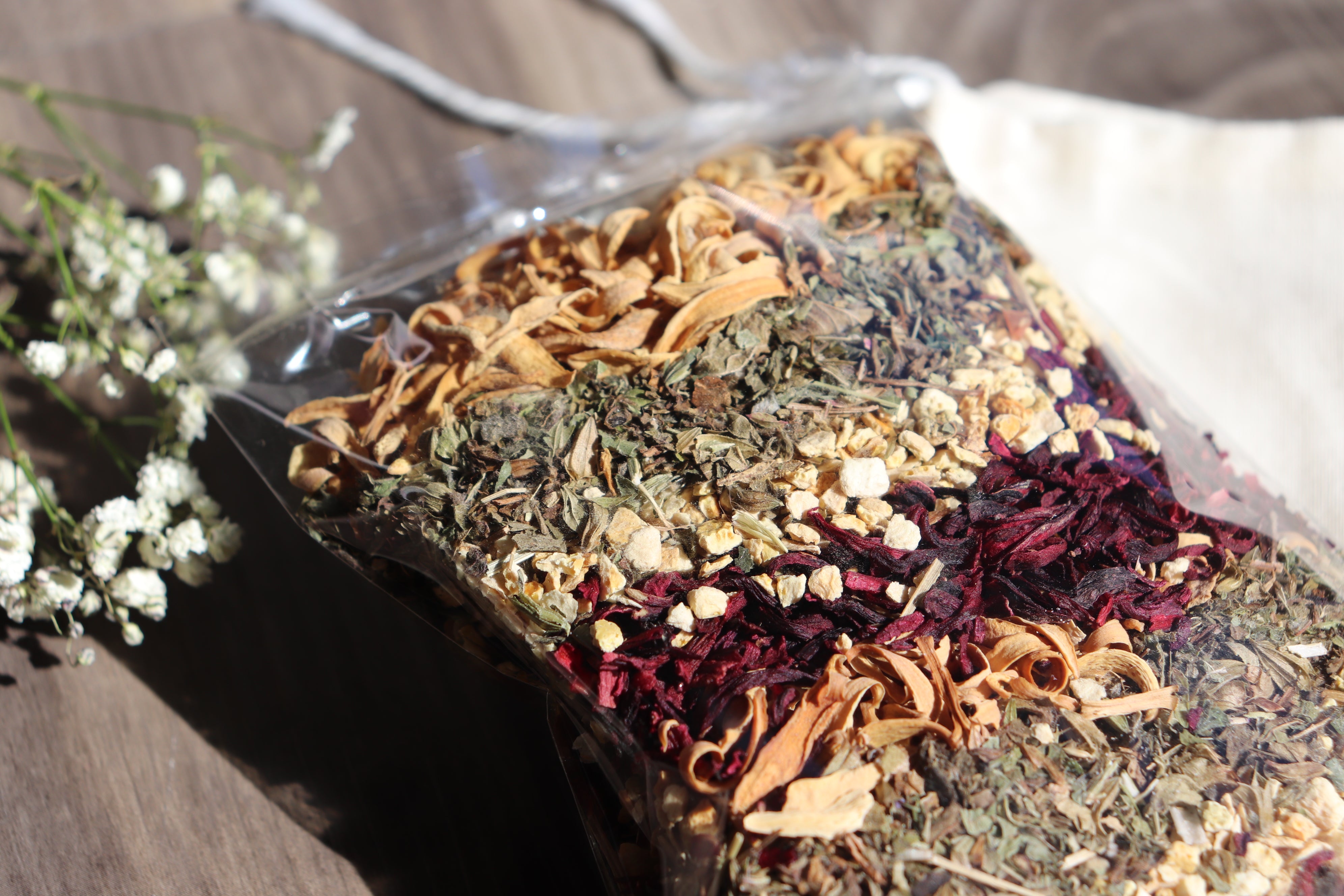 The Essentials Kit - Organic Bath & Tea, Ebi