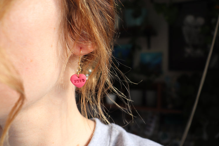 Conversation Candy Heart Earrings - XOXO