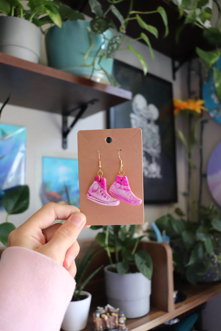 Converse Sneaker Earrings - Pink