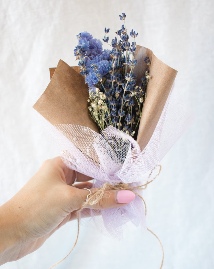 Petite Bouquet - Dried Lavender (Lavandula) Arrangement
