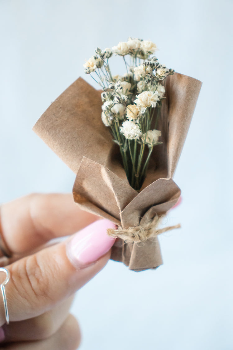 Nano Bouquet - Dried Baby’s Breath (Gysophila)