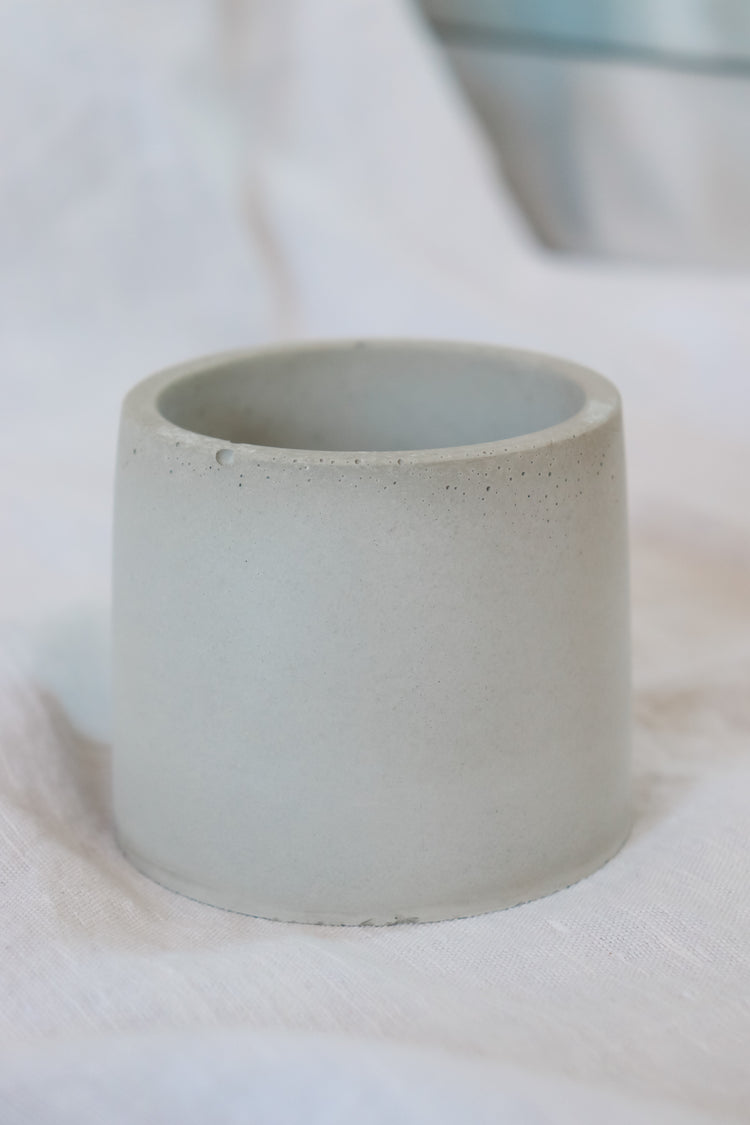 Concrete Plant Pot - Round